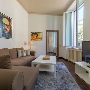 Palazzo Borghese Lovely Flat Appartamento Roma